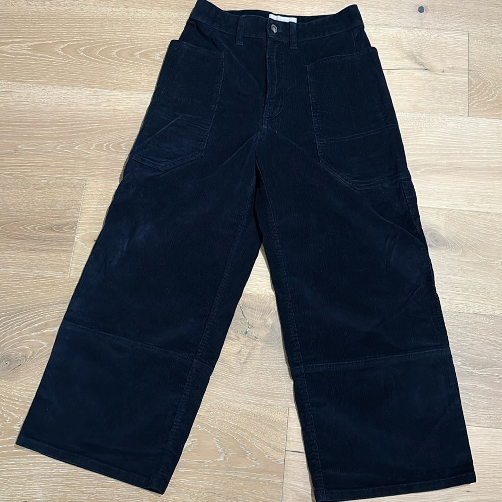 NWOT navy wide legged cropped cords